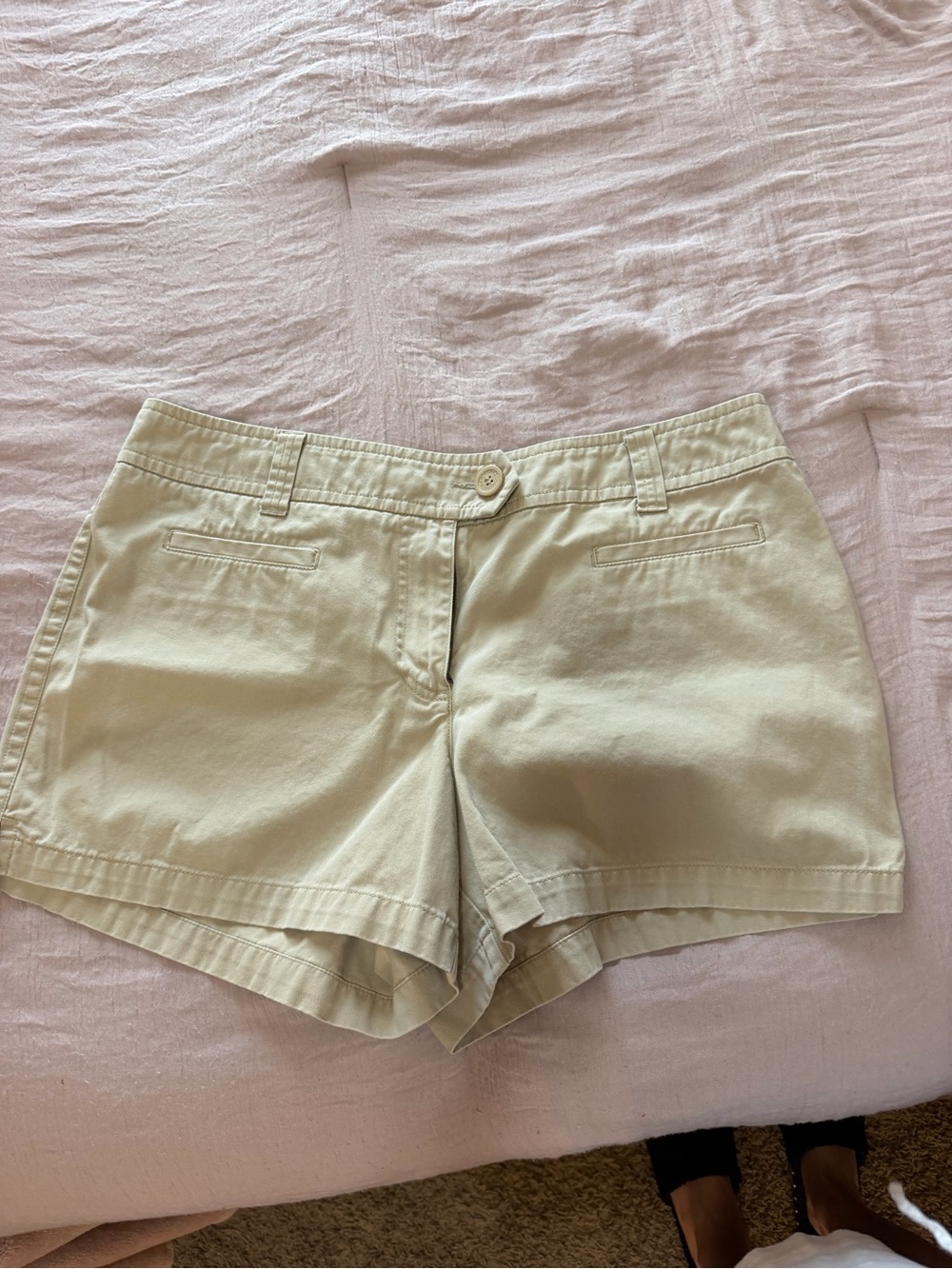 New York & Company Women's Cream Chino Shorts